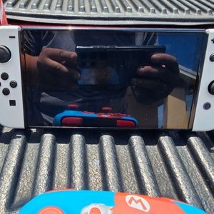 OLED Nintendo Switch